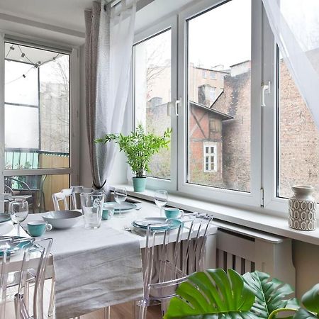 Stay Hip In Vibrant Centrally Located Apartment In Old Town กดัญสก์ ภายนอก รูปภาพ