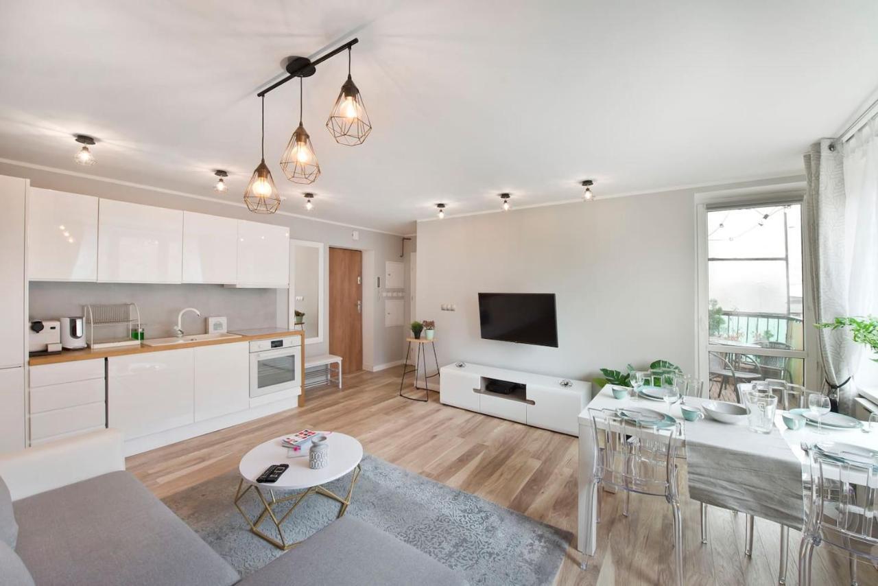 Stay Hip In Vibrant Centrally Located Apartment In Old Town กดัญสก์ ภายนอก รูปภาพ
