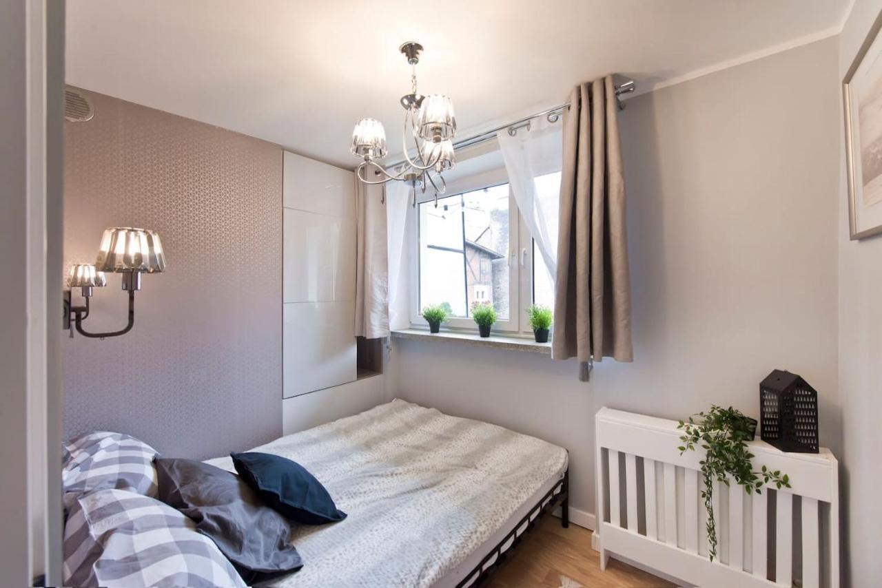 Stay Hip In Vibrant Centrally Located Apartment In Old Town กดัญสก์ ภายนอก รูปภาพ